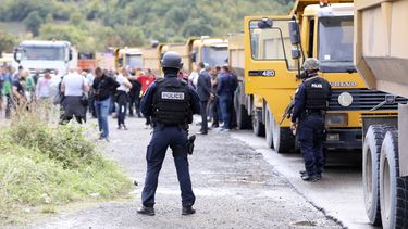 Manifestantes bloquean cruce fronterizo Serbia-Kosovo