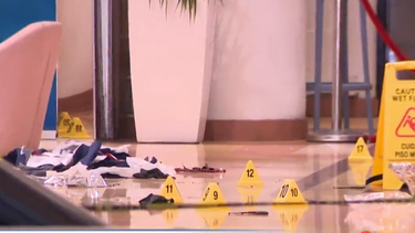 acribillan a balazos a un hombre en la puerta del hotel clevelander en miami beach