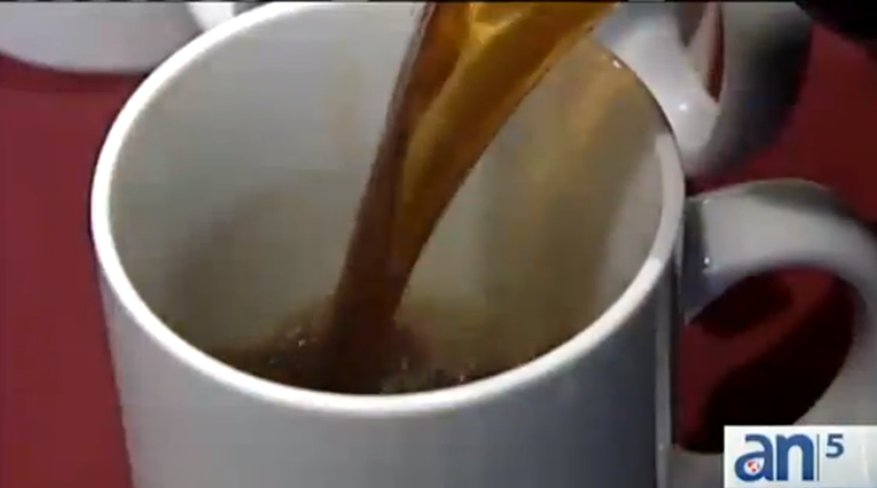 Si usted es de los que disfruta beber café no se pueden perder esta noticia y es que miles de cardiólogos se reunieron este fin de semana en España para presentar un estudio sobre los efectos del café en el corazón.