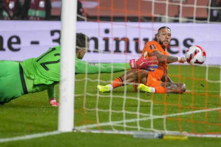 Holanda se clasifica al Mundial tras derrotar 2-0 a Noruega