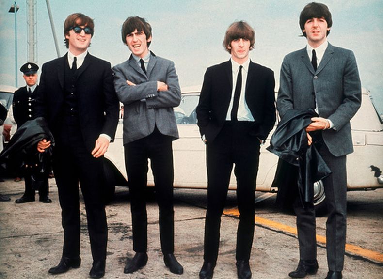 Los Beatles: De izquierda a derecha: John Lennon, George Harrison, Ringo Starr y Paul McCartney. Foto tomada en Liverpool, Inglaterra, el 10 de julio de 1964. (AP foto)