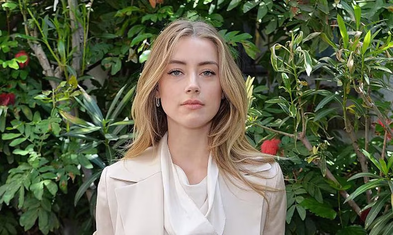 amber-heard.avif