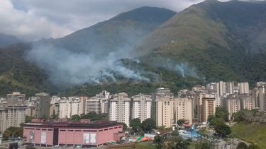 apagon deja sin luz a caracas y varios estados de venezuela