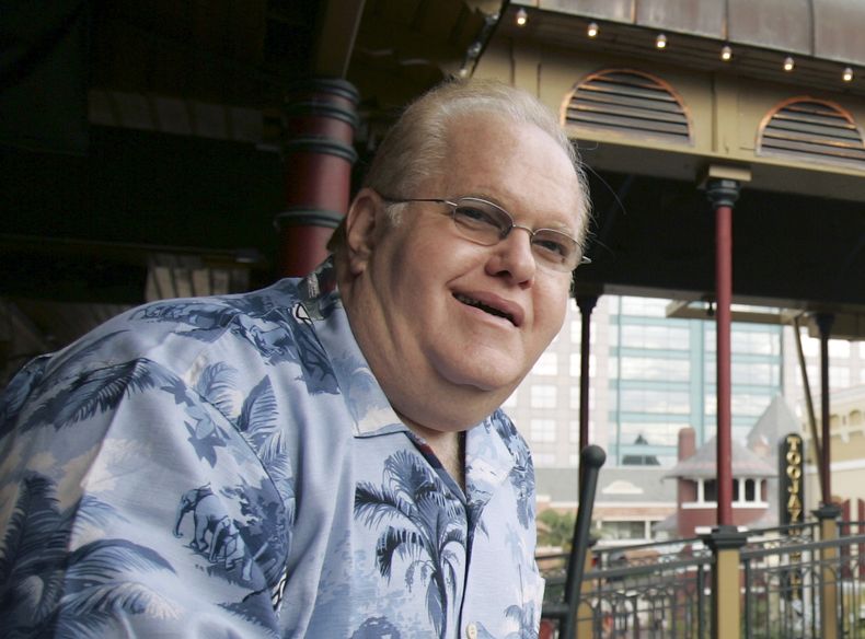 ESP-CEL_LOU_PEARLMAN-DECESO-0.jpg
