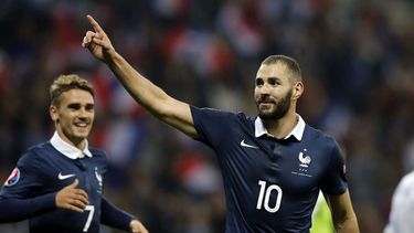 benzema sera titular con la seleccion de francia luego de cinco anos de ausencia