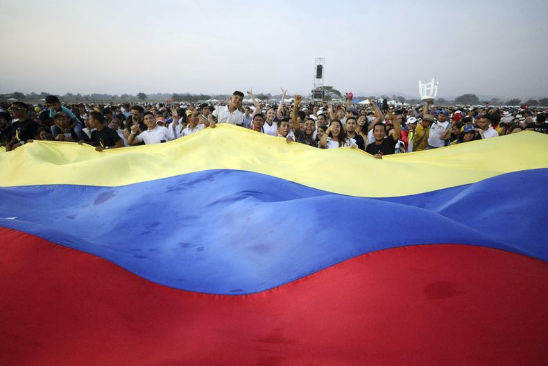 AMS-GEN_VENEZUELA-CRISIS_POLITICA-1.jpg