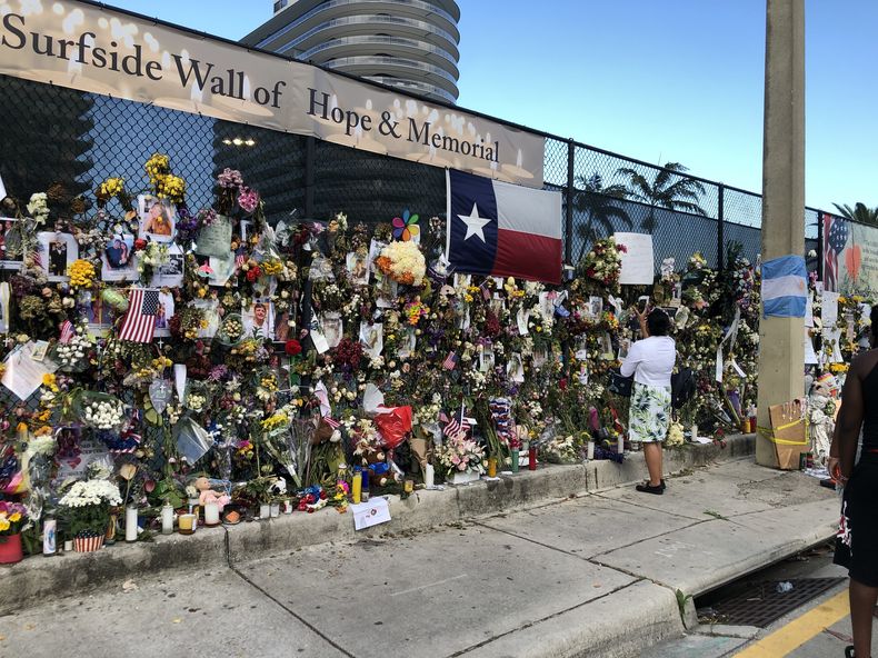 Surdside memorial.jpg