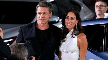 brad pitt e ines de ramon oficializaron su relacion en el festival de cine de venecia