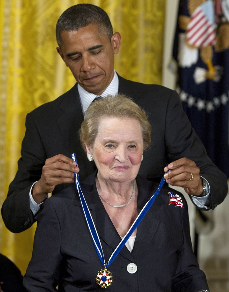 AMN-GEN MADELEINE ALBRIGHT-DECESO