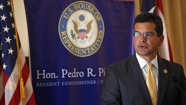 el gobernador de puerto rico propone a pedro pierluisi como substituto