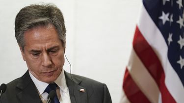 blinken pide a estadounidenses salir de inmediato de ucrania