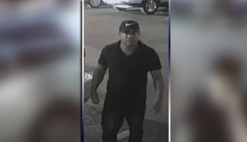 BUSCAN HOMBRE CORAL GABLES.png