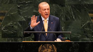 El presidente turco Recep Tayyip Erdogan habla en la 81ra sesión de la Asamblea General de las Naciones Unidas en la sede del organismo, el martes 22 de septiembre de 2026. (AP Foto/Seth Wenig)