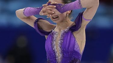 Cansada Valieva patinará en los Juegos tras fallo del TAS