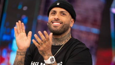 le gustan las chamas, nicky jam fue pillado muy juntito con esta modelo venezolana
