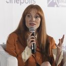 La actriz estadounidense Jessica Chastain habla durante una conferencia de prensa para promocionar la película Dreams, en la Ciudad de México, el martes 26 de agosto de 2025. (Foto AP/Eduardo Verdugo)