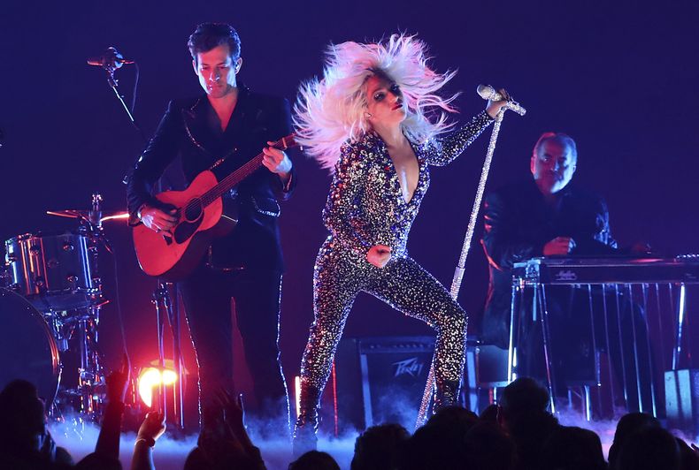 ESP-MUS_GRAMMY-RATINGS-0.jpg