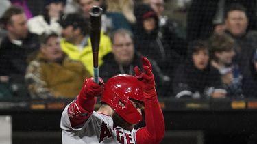 Con 7 lanzadores, Angelinos derrotan 5-1 a Medias Blancas