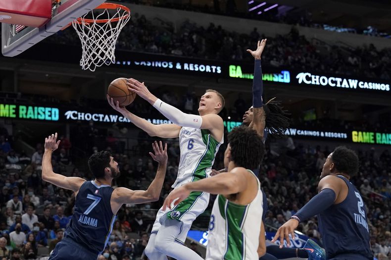 DEP-BAS GRIZZLIES-MAVERICKS