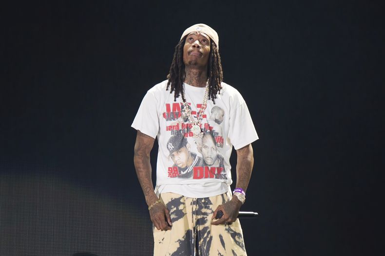 ARCHIVO - El rapero Wiz Khalifa se presenta en Hip-Hop 50 Live en el Yankee Stadium en el distrito del Bronx de Nueva York el 11 de agosto de 2023. (Foto Scott Roth/Invision/AP, archivo)