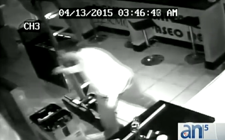 asaltan negocio en miami.png