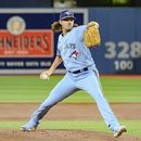 Gausman poncha a 10 en victoria de Azulejos ante Astros