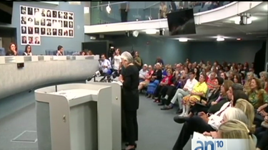 acaloradas discusiones en ayuntamiento de miami beach sobre embajada de cuba en esa ciudad
