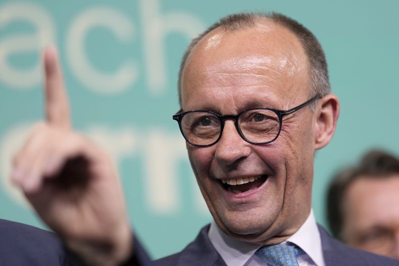 Friedrich Merz, candidato de la Unión Demócratacristiana de Alemania, en Berlín, el 23 de febrero del 2025. (AP foto/Markus Schreiber)