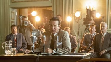 Esta imagen difundida por ShowBiz Direct muestra a Dennis Quaid en una escena de la cinta Reagan. (Noah Hamilton/ShowBiz Direct via AP)