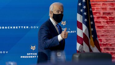 Biden pide a legisladores 900.000 millones para COVID-19