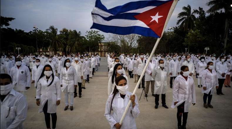 Medicos cubanos.png