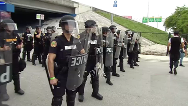 comision de miami-dade aprueba en una votacion panel de supervision civil de la policia