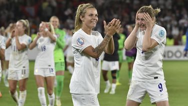 Inglesas, a final de Euro tras arrollar 4-0 a suecas
