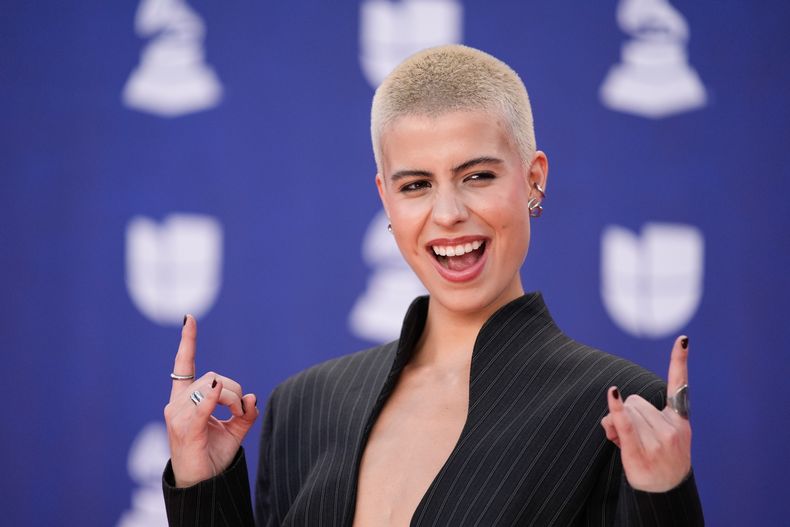 Annasofia llega a los Latin Grammy 2025 el jueves 13 de noviembre de 2025 en el MGM Grand de Las Vegas. (Foto AP/John Locher)