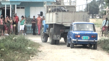 americateve | La vivienda estaba destinada al boxeador Yuriorkis Gamboa. Luego de que el deportista abandonara  el país, la familia residente en la casa vivió durante mucho tiempo en la zozobra de ser desalojados.