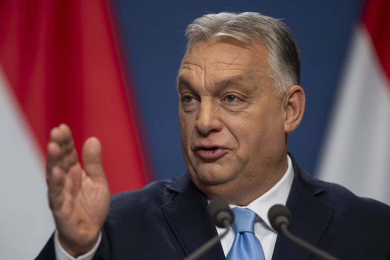 El primer ministro húngaro Viktor Orban en conferencia de prensa en Budapest el 21 de diciembre del 2024. (AP foto/Denes Erdos)