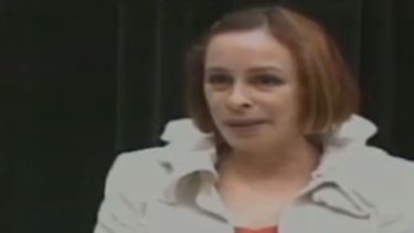 americateve | Alina Fernández revuelta, la hija de Fidel Castro regresa a Cuba tras 21 años de protagonizar una impresionante fuga.