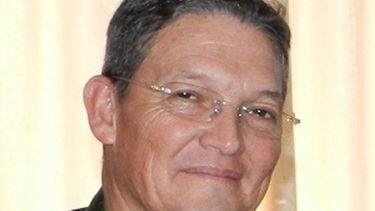 americateve | Esta fotograf&iacute;a del 15 de agosto de 2014 difundida por la oficina de prensa del ej&eacute;rcito colombiano muestra al general de esa fuerza Ruben Dar&iacute;o Alzate en Colombia. Las Fuerzas Armadas Revolucionarias de Colombia admitieron el martes