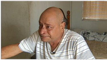 padre pide ayuda para su hijo esquizofrenico