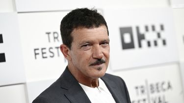 ARCHIVO - Antonio Banderas en el estreno de Competencia oficial en el Festival de Tribeca el martes 14 de junio de 2022 en Nueva York. Banderas será honrado con el Premio de la Presidencia de La Academia Latina de la Grabación en la ceremonia de los Latin Grammy el 16 de noviembre de 2023. (Foto Evan Agostini/Invision/AP)