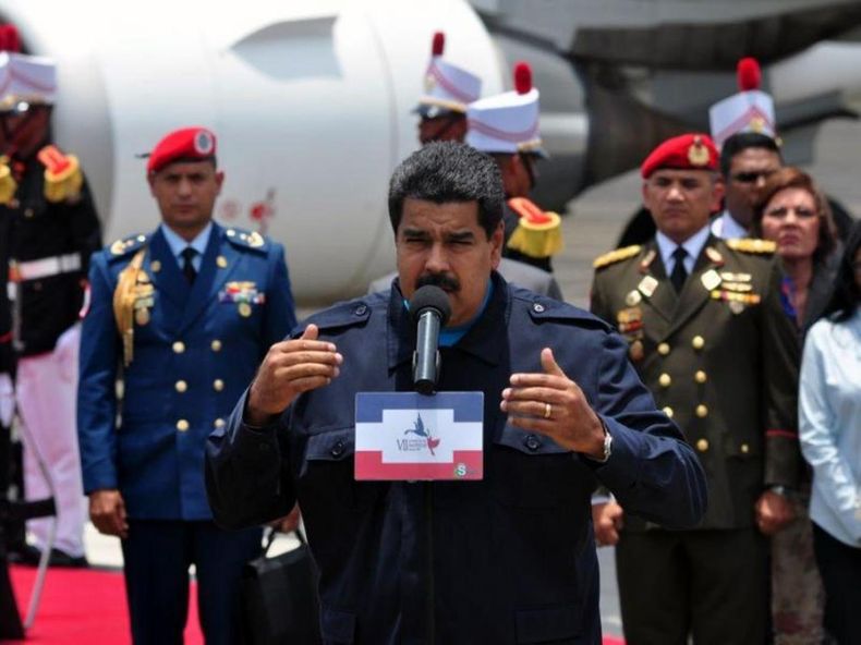 Maduro a su llegada a Panamá.