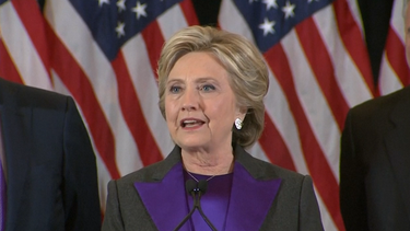 hillary clinton reconoce la derrota y se ofrece a trabajar con trump