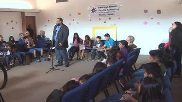 jovenes de miami y homestead piden el fin de los centros de detencion familiar para inmigrantes