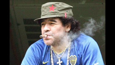 maradona dice que respalda mas que nunca a nicolas maduro como presidente