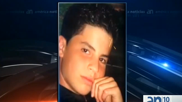 americateve | Hay más detalles sobre las causas de los disparos que hirieron mortalmente a un joven anoche en el estacionamiento de un pulguero de Miami.