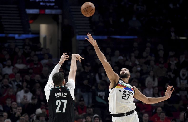 DEP-BAS TIMBERWOLVES-TRAIL BLAZERS