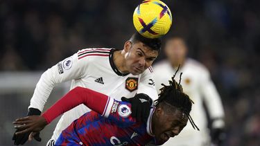 Crystal Palace iguala con Man U y le corta racha triunfal
