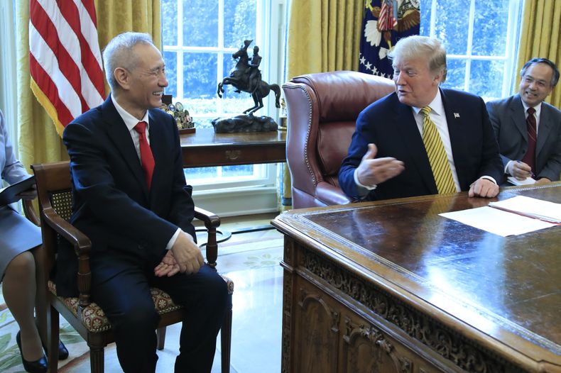 AMN-ECO_TRUMP-COMERCIO-0.jpg