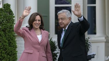 Presidentes Biden y Obrador hablarán de migración y comercio