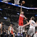 Wizards por fin ganan en San Antonio tras 23 años
